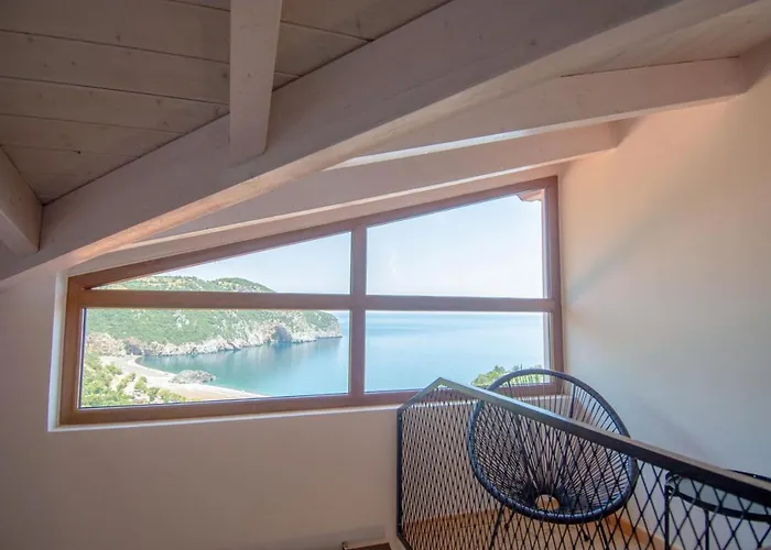 Αlissachne Suites